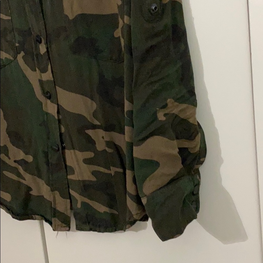 Sanctuary Camo Button Down - image 4